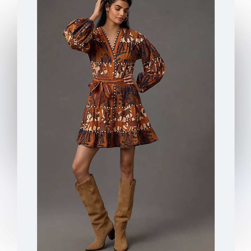 FARM Rio Long Sleeve Print Mini Dress with sash medium - Picture 2 of 16